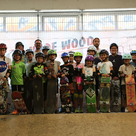 In vier Tagen lernen die Kinder Skateboard fahren.