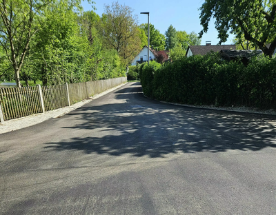 Die Kornstraße wurde zum Teil schon saniert. Der zweite Abschnitt (Kornstraße West) folgt nun im zweiten Halbjahr 2025.