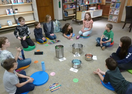 In der Forschungsgruppe Buchstabensuppe gibt es interaktive Angebote für Kinder, mit denen sie Sprache spielerisch entdecken können. 