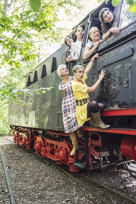 Am 25. September kommt Fräulein Brehm in den Festsaal. 