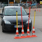In Theorie und Praxis steht sicheres Fahren im Mittelpunkt.