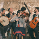 Das erste Highlight der Pfaffenhofener Winterbühne findet direkt zum Auftakt statt: Opas Diandl sind mit ihrem neuen Programm im Festsaal zu Gast.
