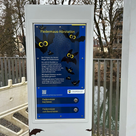 An der Fledermaus-Hörstation kann man Fledermäuse-Töne live oder vom Band hören.