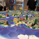 In dem Brett- und Planspiel zum Weltklima werden komplexe Zusammenhänge für die Jugendlichen erlebbar gemacht. 