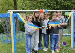 Die Kinder eröffneten offiziell den Parcours. 