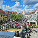Tausende Besucher kamen am Sonntag auf den Hauptplatz.
