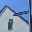 Burgfriedenstraße wird testweise zur Einbahnstraße