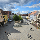 Wegen des Nachtflohmarkts kommt es am 9. August in der Innenstadt zu Straßensperrungen und Verkehrsänderungen.