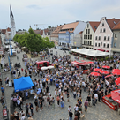 Jedes Jahr ist der Andrang zur öffentlichen Bierprobe auf dem Hauptplatz groß.