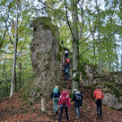 Herbsttour mit Hindernissen: DAV-Familiengruppe unterwegs am Eibengrat in Franken
