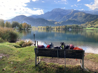 Bank mit Ausblick am Kochelsee