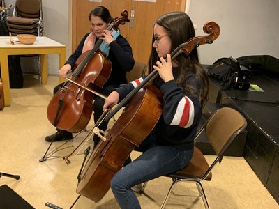 Die Städtische Musikschule präsentiert: „SOLO & TUTTI“