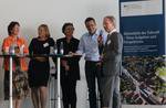 Bei der Abschlussdiskussion nach den Vorträgen in Hannover (von links): Sylke Hildebrandt (Stadt Pritzwalk), Dr. Sabine Michalek (Bürgermeisterin der Stadt Einbeck), Christine Bardin (Bürgermeisterin der Stadt Ummerstadt), der Pfaffenhofener Bürgermeiste