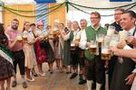 Nicht nur den Ehrengästen beim Anzapfen am Eröffnungsabend schmeckte das Pfaffenhofener Volksfestbier gut, sondern auch die Besucher an allen zwölf Tagen konsumierten so viel Bier, Radler und Limo wie noch nie.