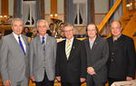 Auf dem Foto (Wohlsperger) von links: Präsident Günther Lommer, Wolfgang Jahre, Florian Weiß, Harald Bruckmeier und Bezirksvorsitzender Otto Marchner