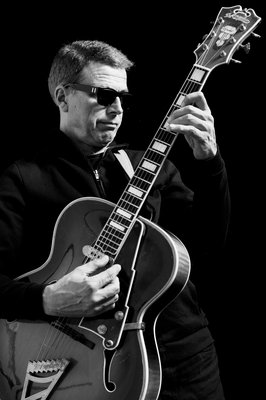 Jazzgitarrist Helmut Kagerer
