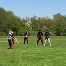 Cricket-Training auf dem Sportplatz in Förnbach