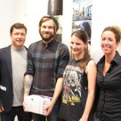 •	Die Gewinner der Fotogehgrafie bei den über 18-Jährigen sind Markus Rist und Christine Gunzl. Mit im Bild Stadtjugendpfleger Christoph Höchtl (links) und Jugendreferentin Julia Spitzenberger (rechts).