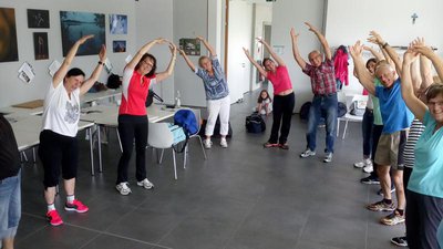 Eine kleine Aufwärmrunde kann nie schaden. Das AlltagsTrainingsProgramm (ATP) bietet die notwendigen Tipps, wie man die ganze Sache am besten angeht.