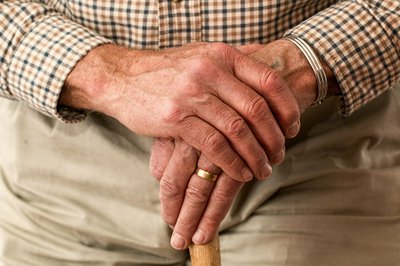 vhs-Vortrag: Arthrose in Hand- und Fingergelenken - was hilft wirklich?