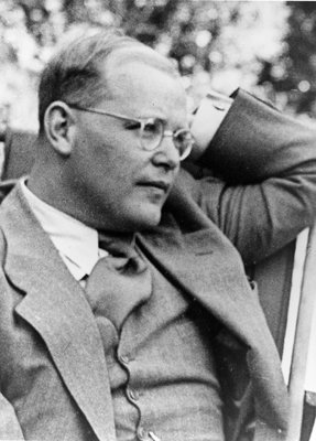 Auf den Spuren von Dietrich Bonhoeffer. Studienfahrt zur KZ-Gedenkstätte Flossenbürg