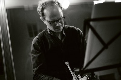 Julian Hesse Trio feat. Florian Favre
