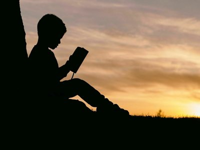 Diversität in Kinder- und Jugendbüchern: Warum profitieren wir alle von mehr Vielfalt in der Kinder- und Jugendliteratur?