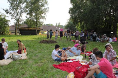 Picknick im InterKulturGarten 2013