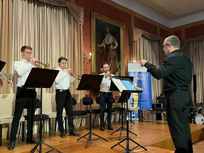 Städtische Musischule: BLECHSTARK INS NEUE JAHR!