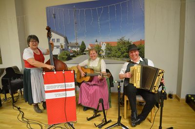 Hopfberg Trio: Des kimmt davo, wenn ma nix dawart’n ko