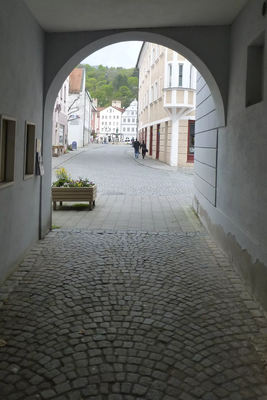 Baukultur in Eichstätt: von der Burg über schlichte Jurahäuser zu barocken Prunkbauten