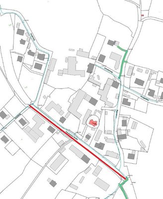 Einspurige Verkehrsführung mit Ampelanlage:  Ortsdurchfahrt Haimpertshofen