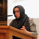 Hamideh Mohagheghi bei ihrem Vortrag im Rathaus Pfaffenhofen