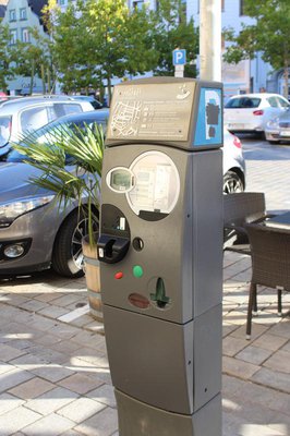 Die Parkscheinautomaten in der Pfaffenhofener Innenstadt werden nach und nach umgerüstet.