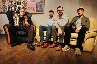 Mátyás Bartha Trio feat. Scott Robinson – Künstlerwerkstatt live