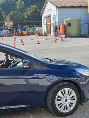 Fahrsicherheitstraining mit dem eigenen Auto