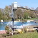 Noch bis Ende April können sich Badefreunde ihre Saisonkarte für das Freibad zum vergünstigten Tarif sichern. Bis 30. April im Kundencenter der Stadtwerke in der Weilhammer Klamm.