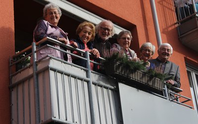 „Wohnen im Alter“ ist das Thema eines Aktionstags am 25. Mai im Seniorenbüro. Dabei werden auch Führungen durch barrierefreie Wohnungen in der Wohnanlage St. Josef angeboten.