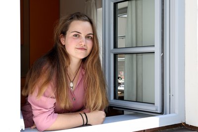 Laura Bärtle am Flaschlturm