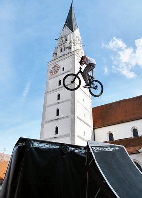 Die Bike-Show am Dröhnodrom im Juni 2017 war der Startschuss zur Kampagne Dirt Park.