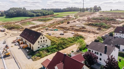 Im künftigen Wohngebiet Pfaffelleiten geht die Erschließung gut voran.