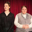 Maria Helgath und Adelheid Bräu (v.l.)