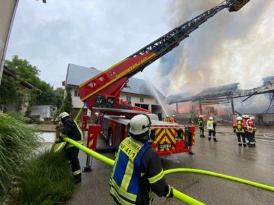 +++ Alarmstufenerhöhung B5 - Brand landwirtschaftliches Gebäude +++