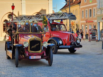 Wartungsfahrt der "Oiden Lies" zum Volksfestauszug