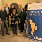 Nach der Wahl der Elternvertretung der Städtischen Musikschule (von links): Michael Arlt, Musikschulleiter Auwi Geyer, Henrik Rößler (Schriftführer), Marion Weisbrod, Jörg Brendel (1. Vorsitzender), Katrin Meinersmann (auf dem Foto fehlt Anna Katharina Gaßner.