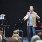 Zweiter Bürgermeister Roland Dörfler bei der Eröffnungsveranstaltung des Kultursommers 2021.