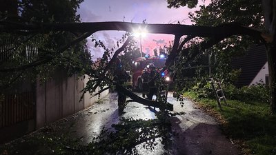 +++ Straße geräumt, Gegenstand gesichert +++