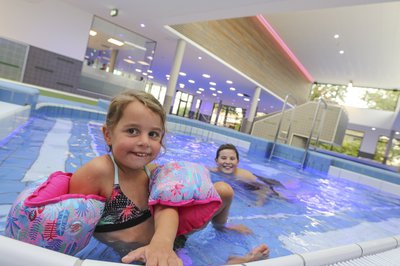 Badespass für Gross und Klein. Ab 27. Januar dürfen 200 Gäste zeitgleich ins Gerolsbad.