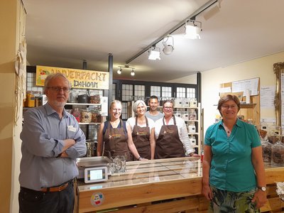 Plastikfrei leben leicht gemacht – MdL Rosi Steinberger besucht den Unverpacktladen „Von Dahoam“ in Pfaffenhofen