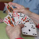 Zwei Mal pro Woche treffen sich im Seniorenbüro die Kartenspieler.
